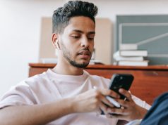 Dijital Müzik Platformlarında Müzik Dinlemenin Avantajları ve Dezavantajları dijital muzik platformlarinda muzik dinlemenin avantajlari ve dezavant